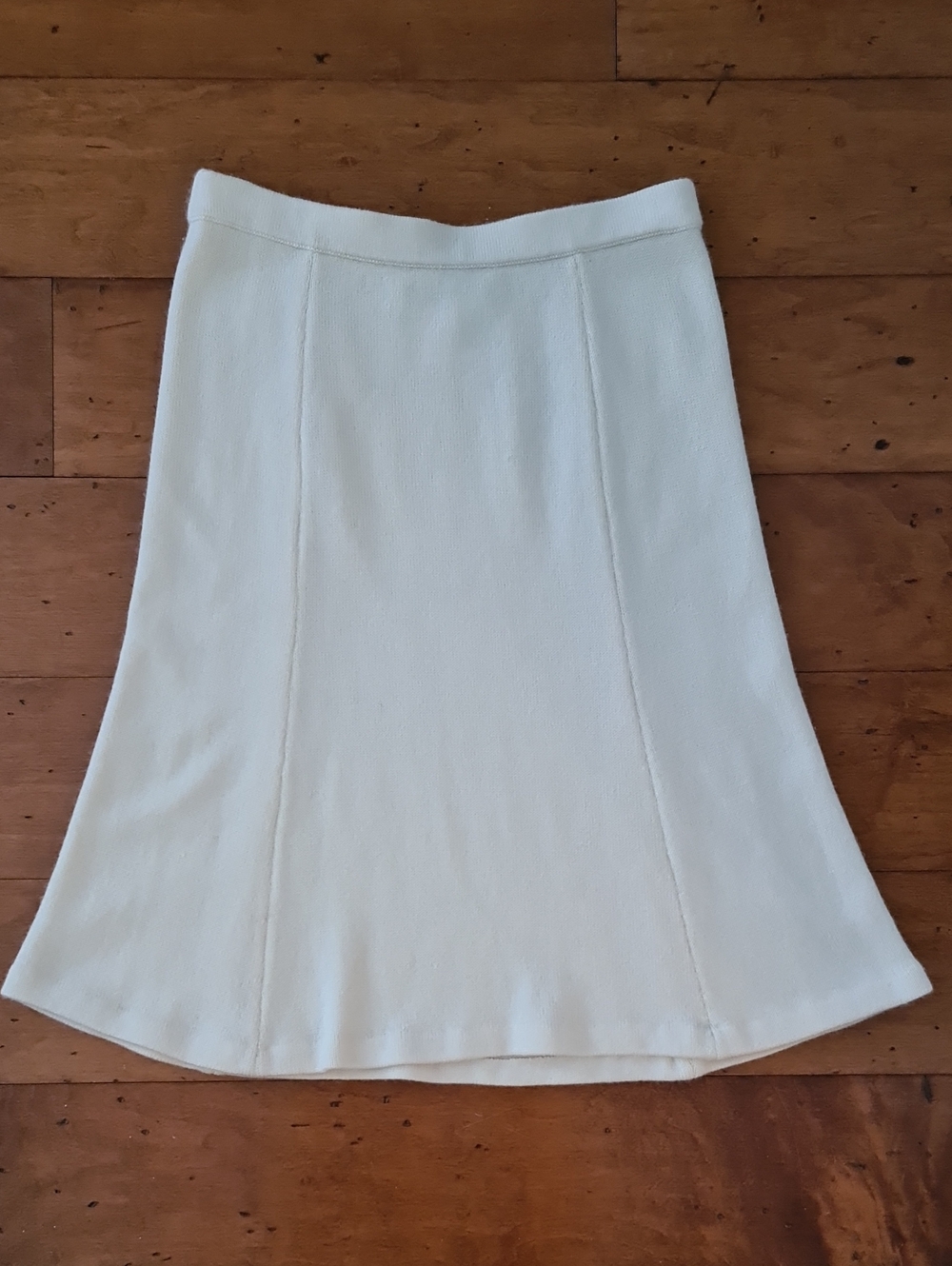 St. John Collection Cashmere Blend Cream Skirt